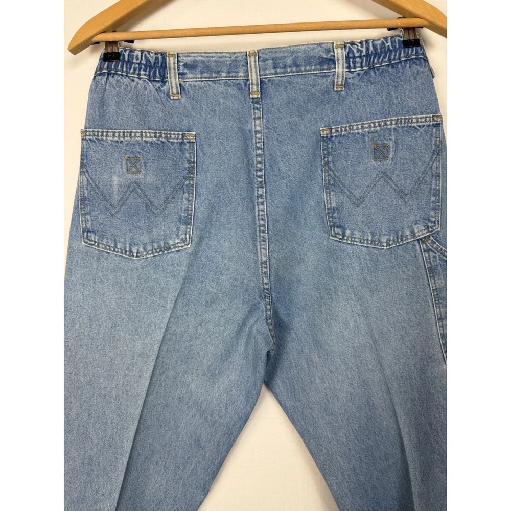 Wrangler Rugged Wear Jeans Mens 36x32 Blue Pleated Carpenter Light Wash USA